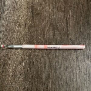 it cosmetics brushes for ulta angled liner 122
